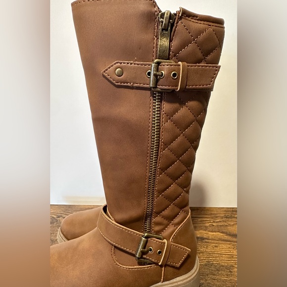 Thereabouts  Lil Hailey Cognac Flat Heel Riding Boots NWT Various Sizes - Picture 8 of 8